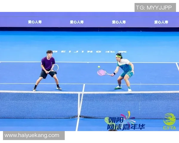 武汉网球队在钻石联赛中以61分稳居积分榜首位展现强劲实力